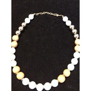 Gorgous White And Gold 17 In Beaded choker style Necklace